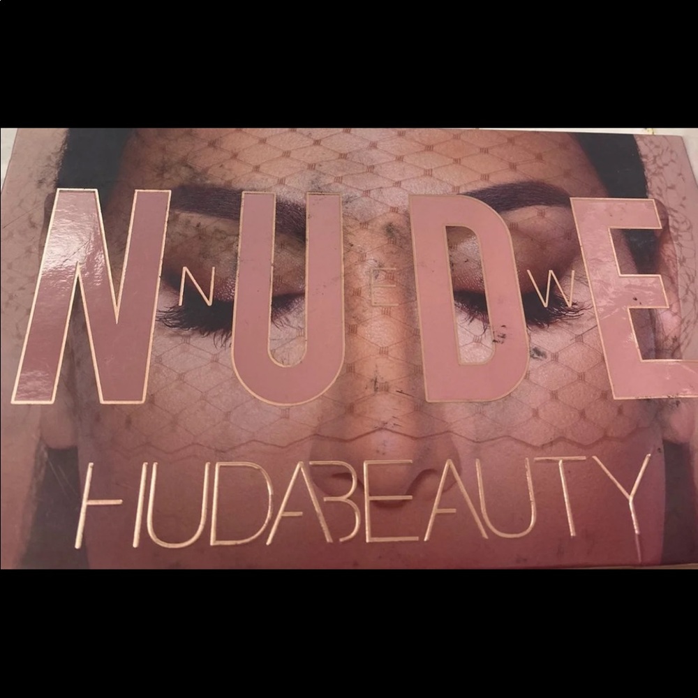 Huda Beauty Pallet